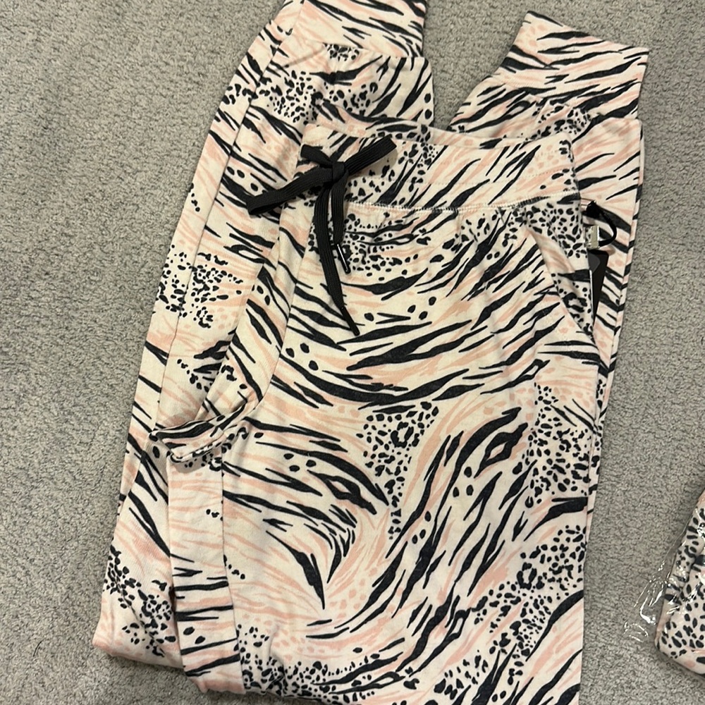 NWT PJ Salvage zebra bottoms